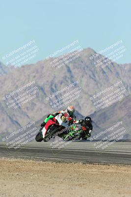 media/Dec-01-2025-Moto Forza (Mon) [[2daa91e15f]]/2-Intermediate Group/Session 4 Turn 9/